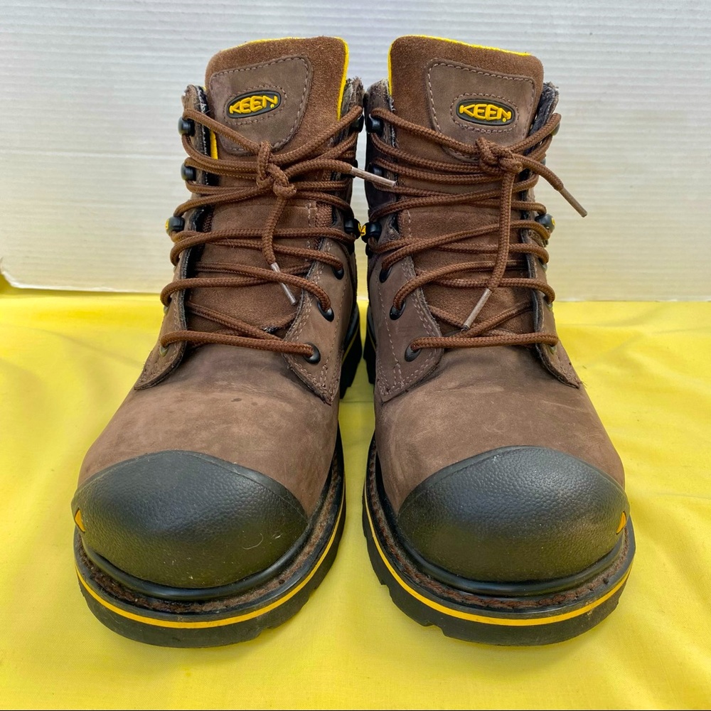 KEEN Utility Tacoma Men's 6" steel Safety Toe Waterproof Work Boot Size 8